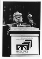 Asimov, Isaac, at podium, [March 31, 1987]